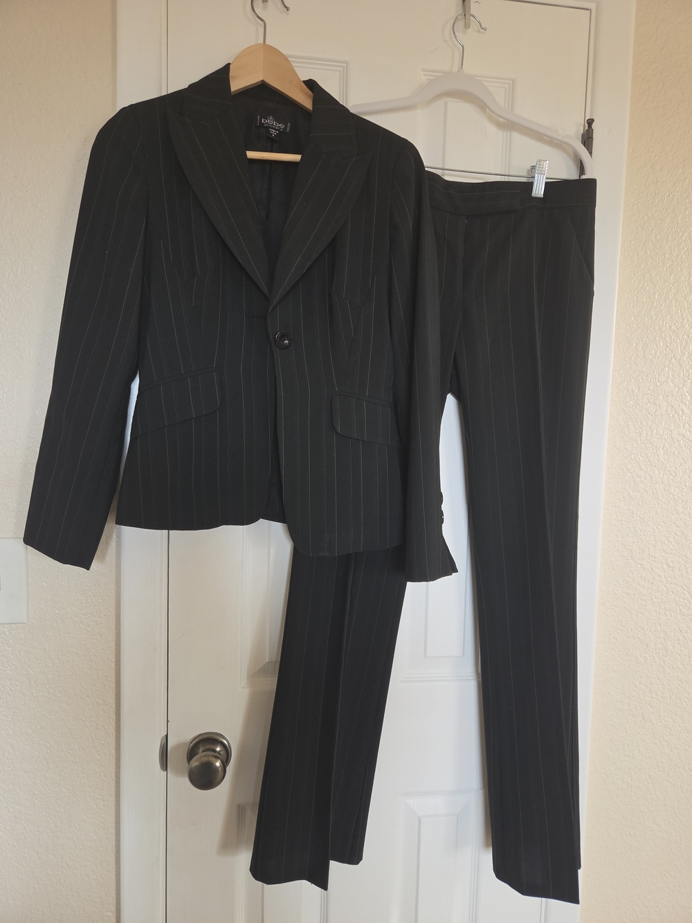 bebe Black With Subtle Green Pinstripe Blazer & Pants Business Suit